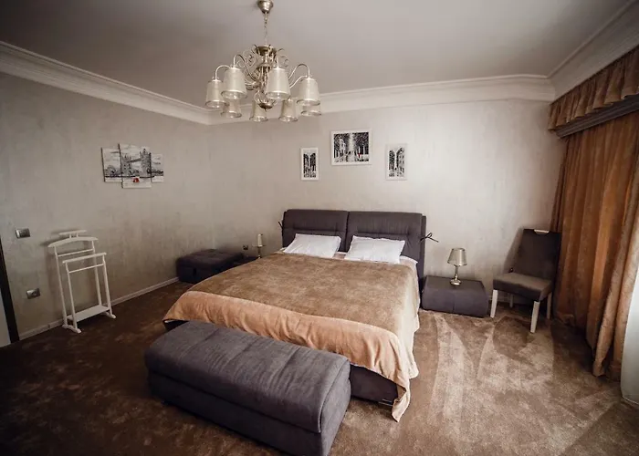 Luxury Lavander 公寓 *